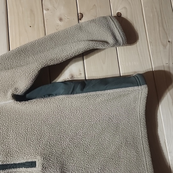 Vineyard Vines Jacket Girls Size 6 - Picture 3 of 7